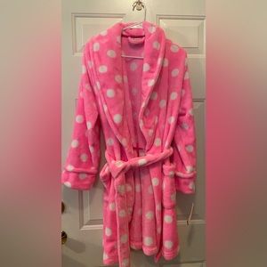 Sonoma Life & Style Robe, Size S, Pink and White Polka Dot Fluffy  Robe NWT